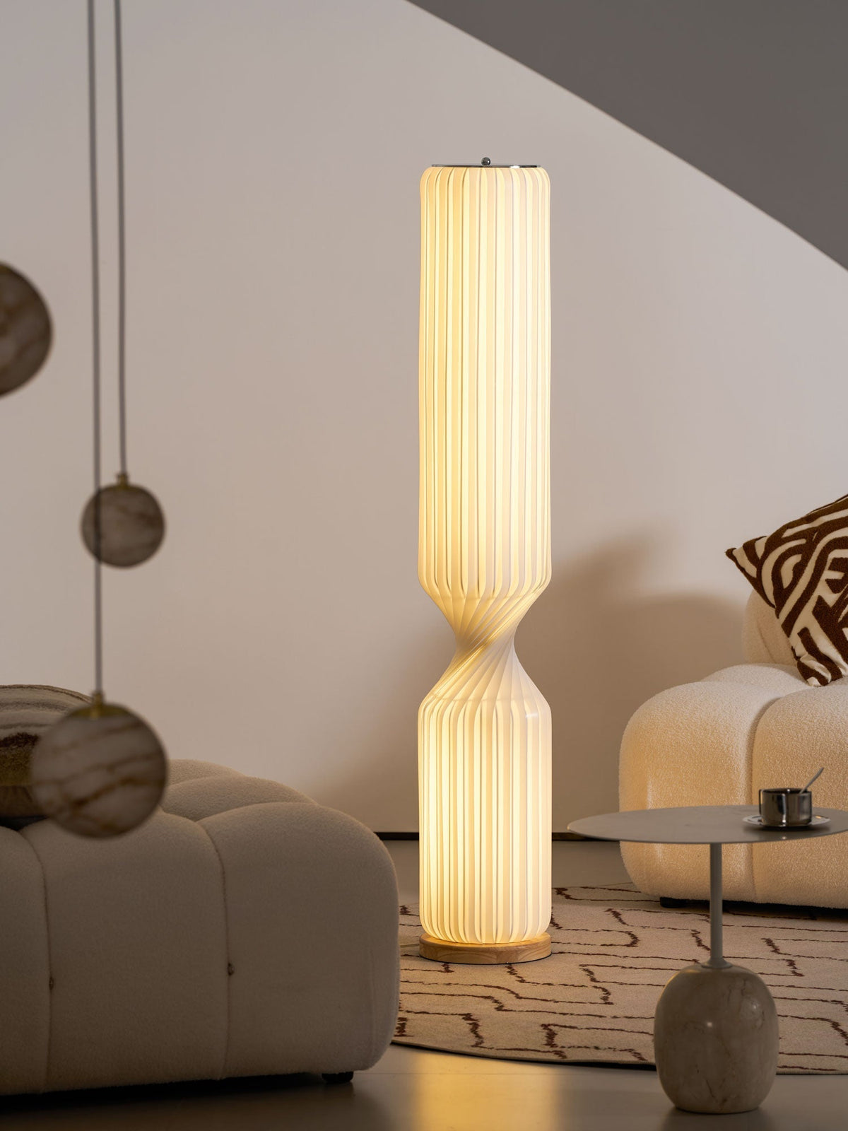 Oraeoril nowoczesna lampa stojąca z PVC