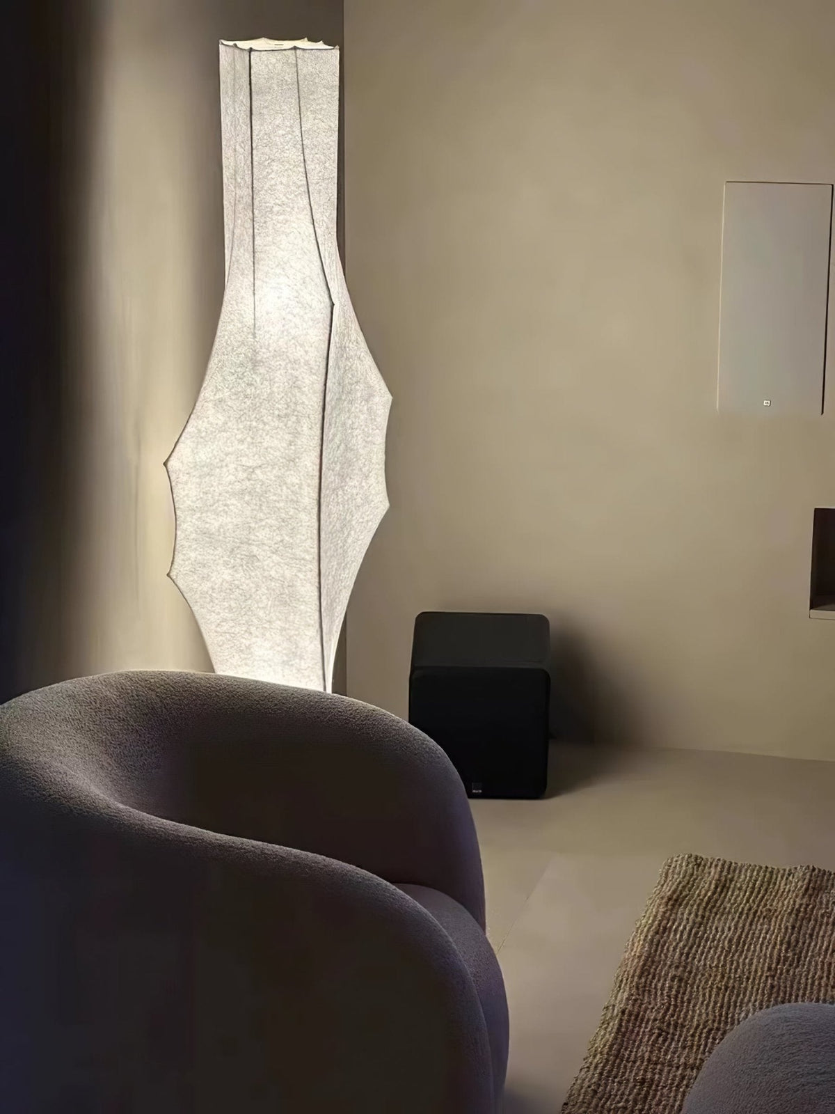 Vela Twist lampa stojąca ze szkła
