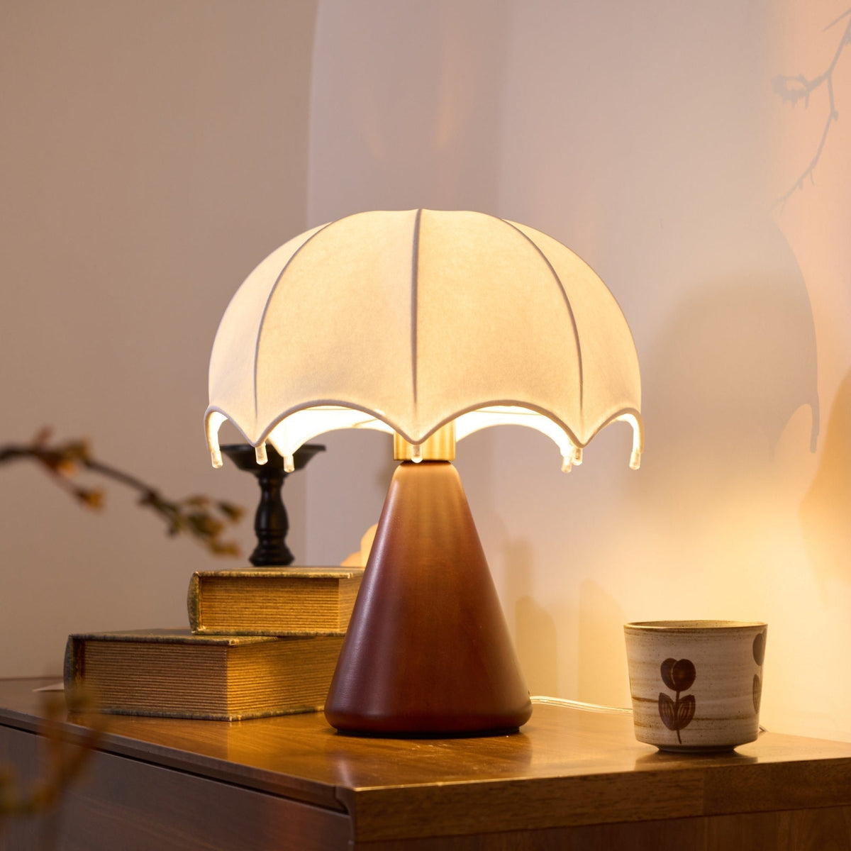 Lampa stołowa Parasol z drewna