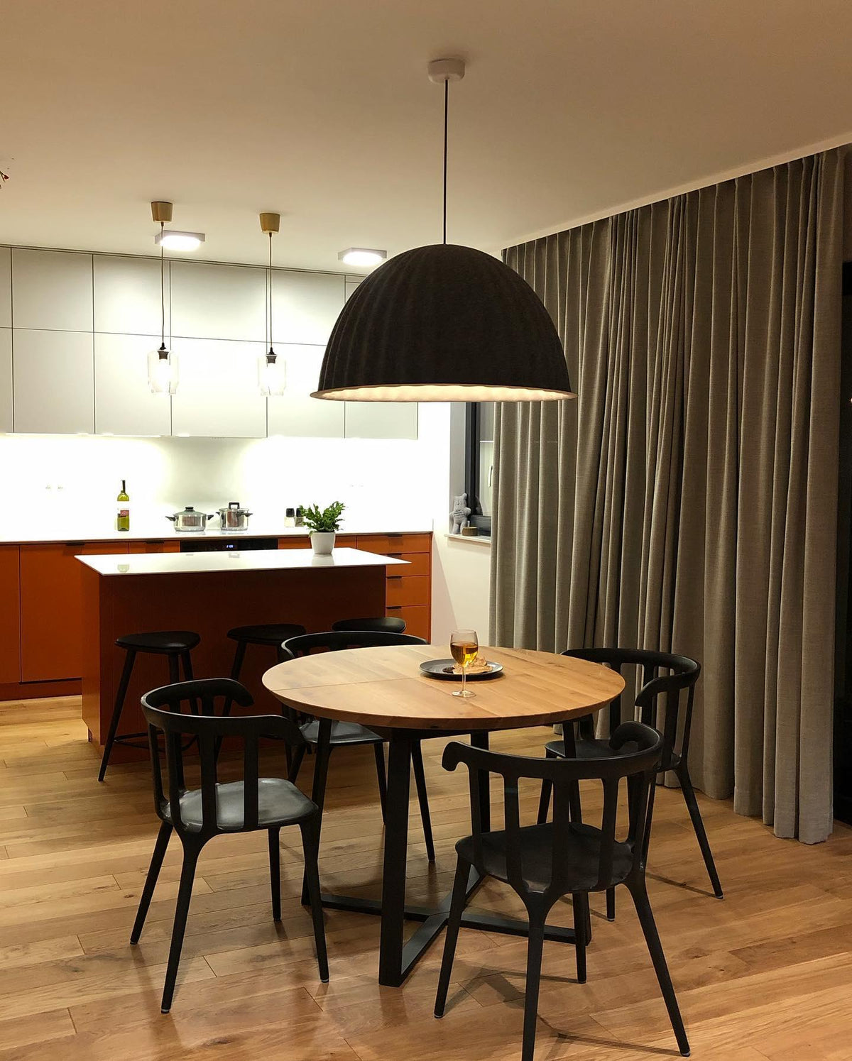 Dinora wisząca lampa wełniana w stylu klasycznym