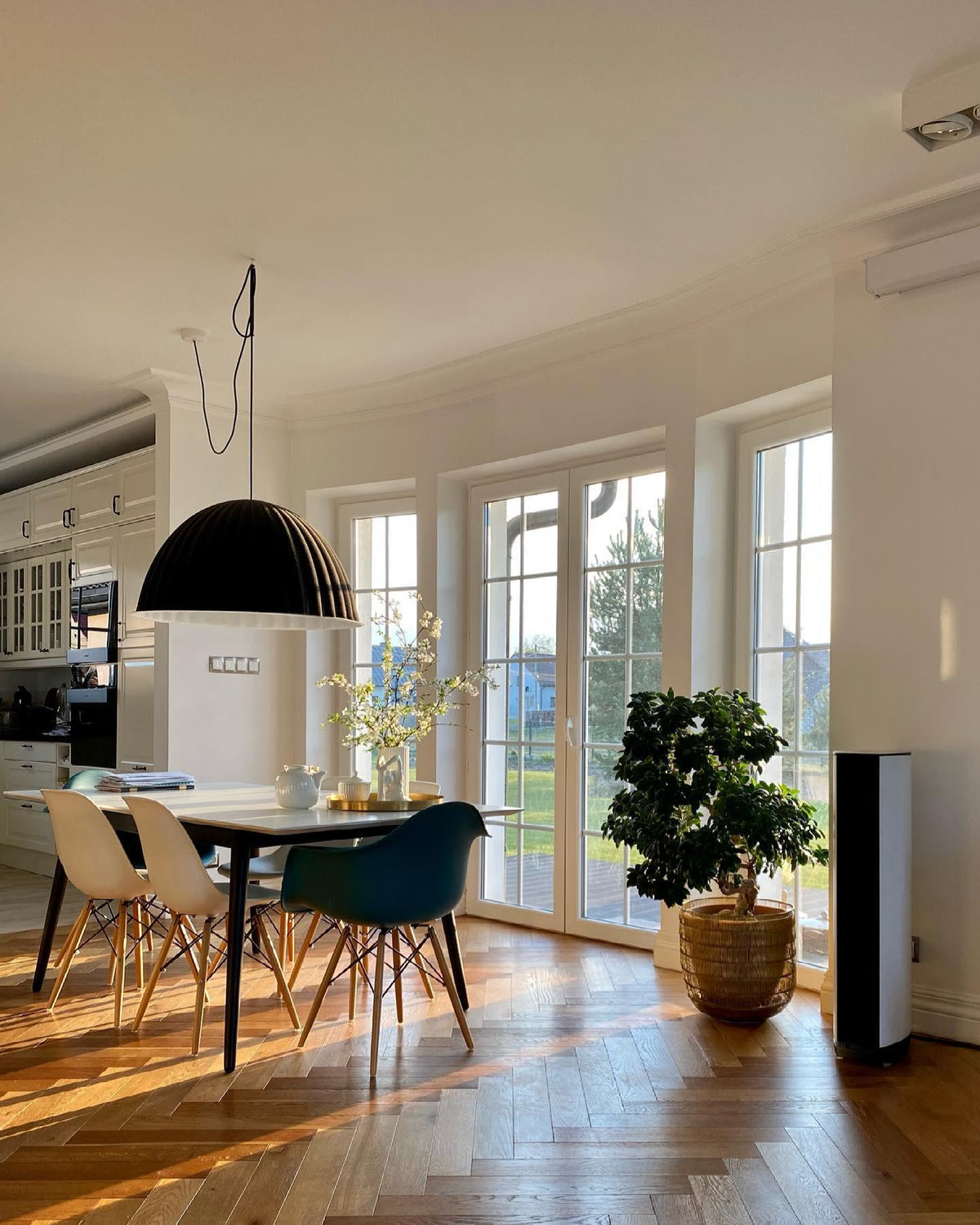 Dinora wisząca lampa wełniana w stylu klasycznym