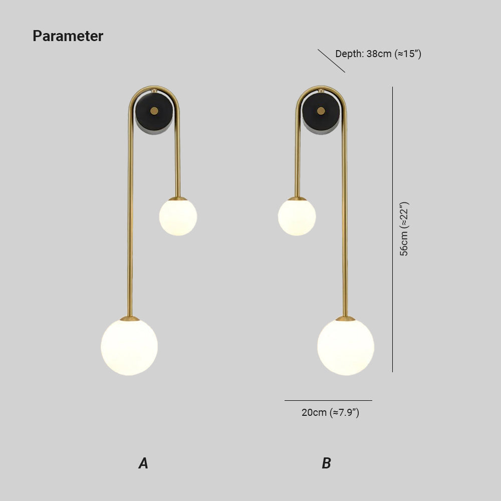 Elaro mosiężna lampa ścienna z łukowatą ramą