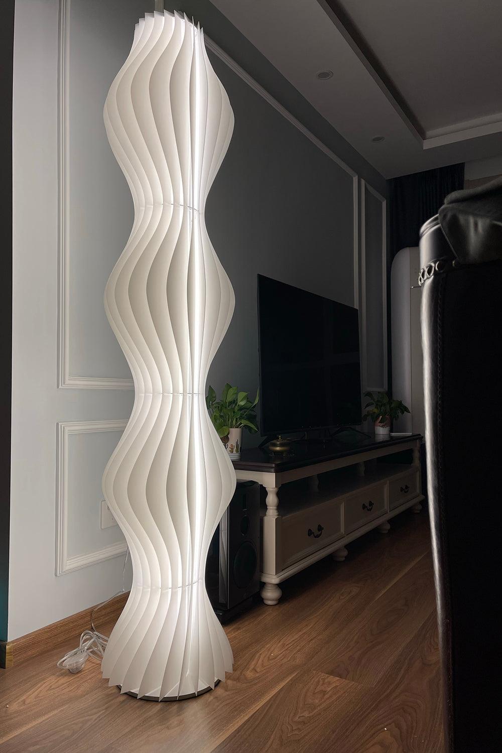 Dotha nowoczesna lampa stojąca