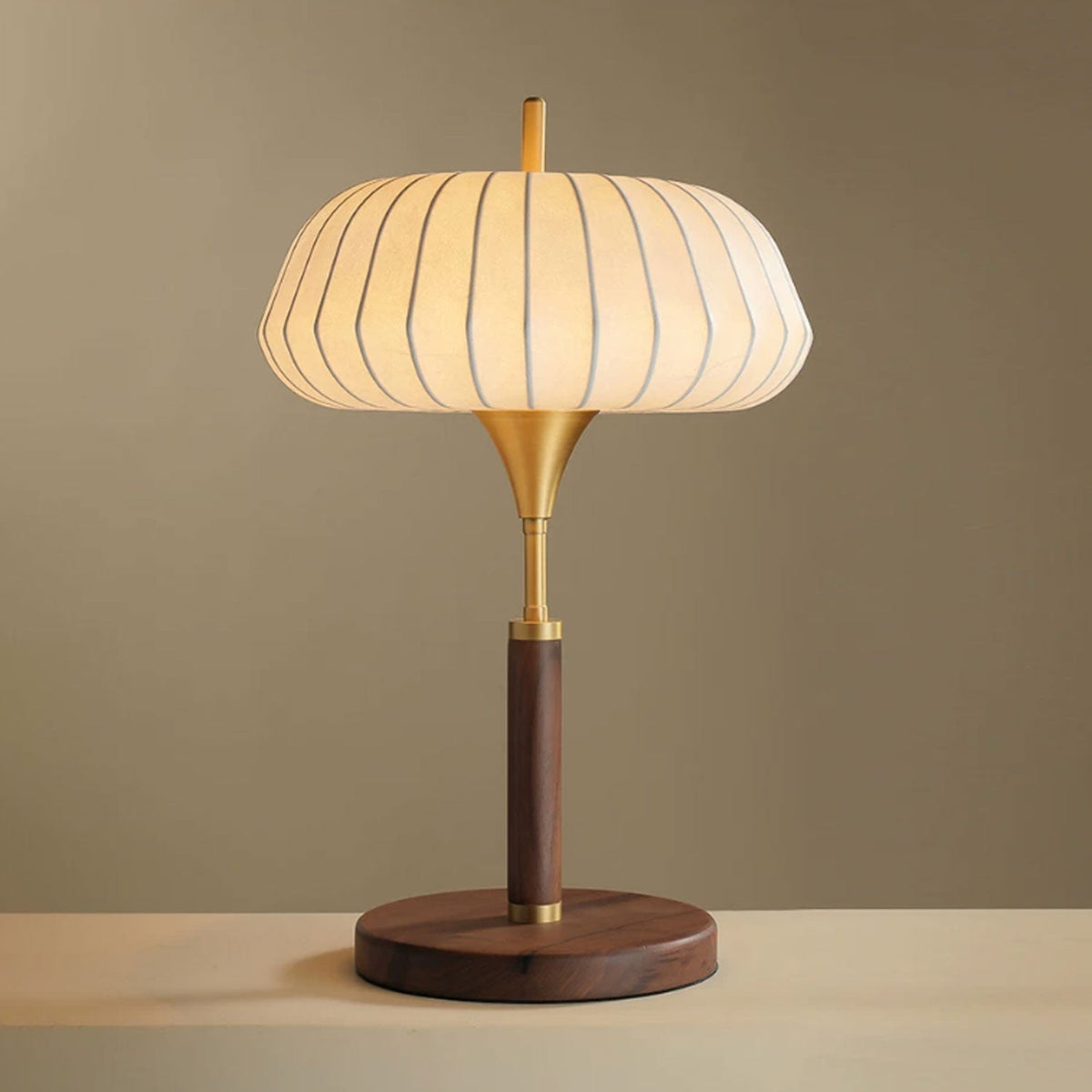 Viraeora lampa stołowa