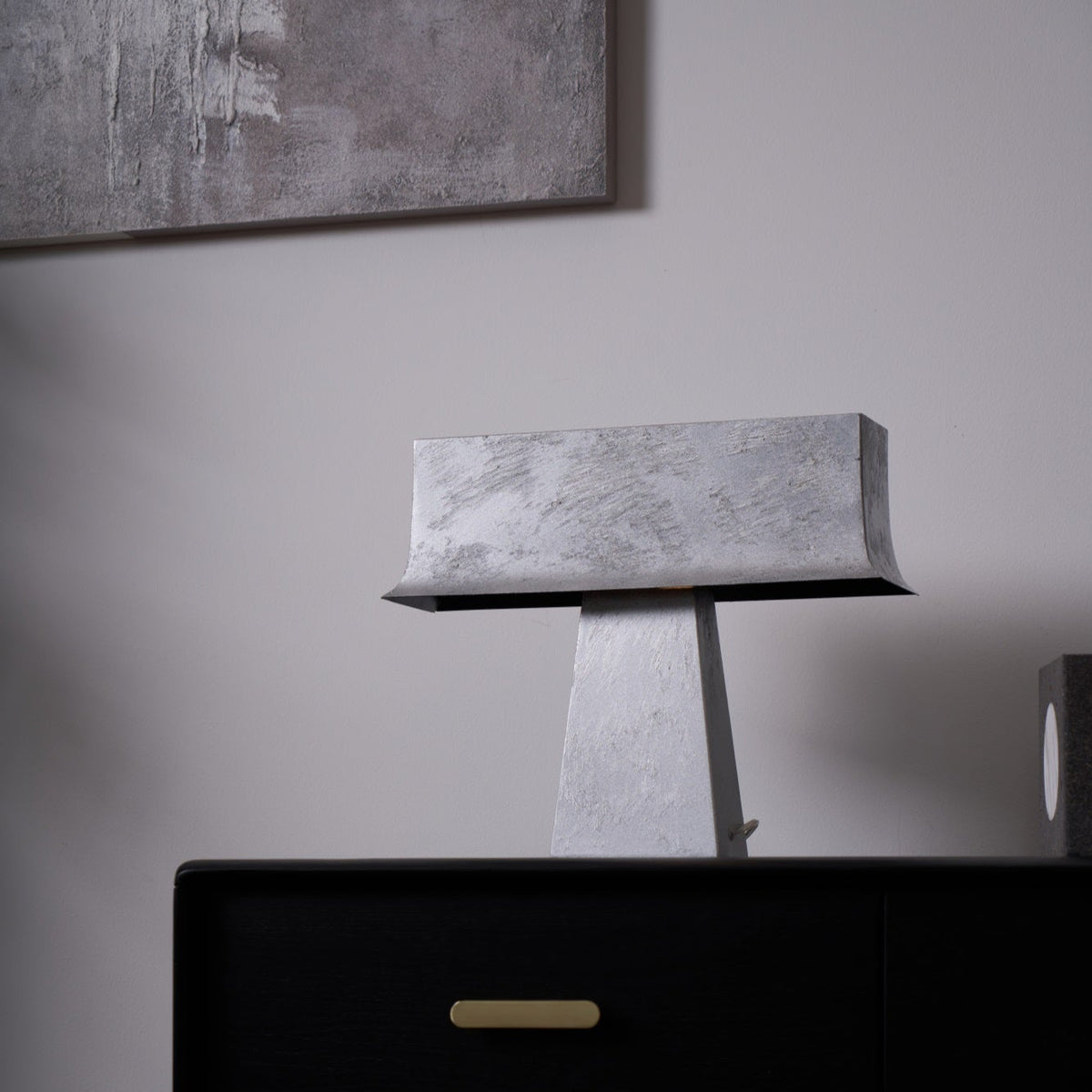 Lampa stołowa Slate minimalistyczna ze starożytnej stali nierdzewnej