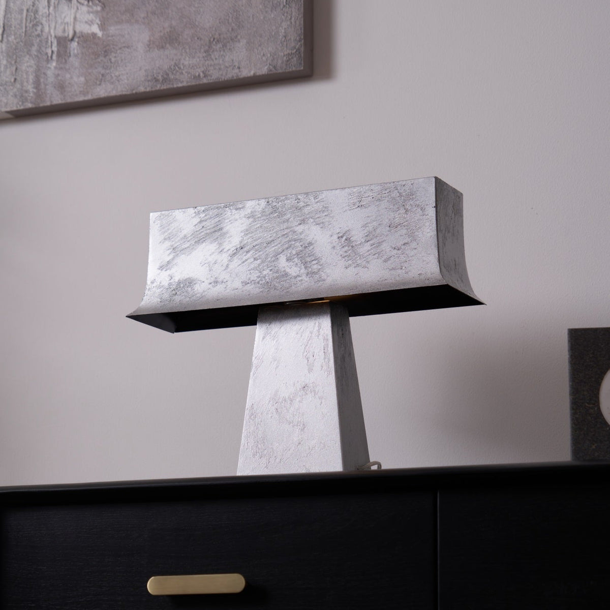 Lampa stołowa Slate minimalistyczna ze starożytnej stali nierdzewnej