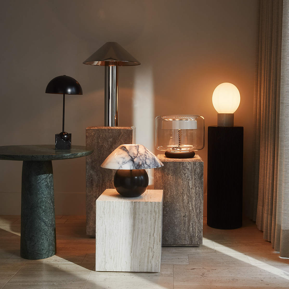 Lampa stołowa Orelivielle