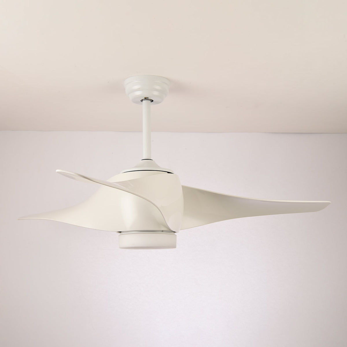 Umber nowoczesna lampa sufitowa z wentylatorem