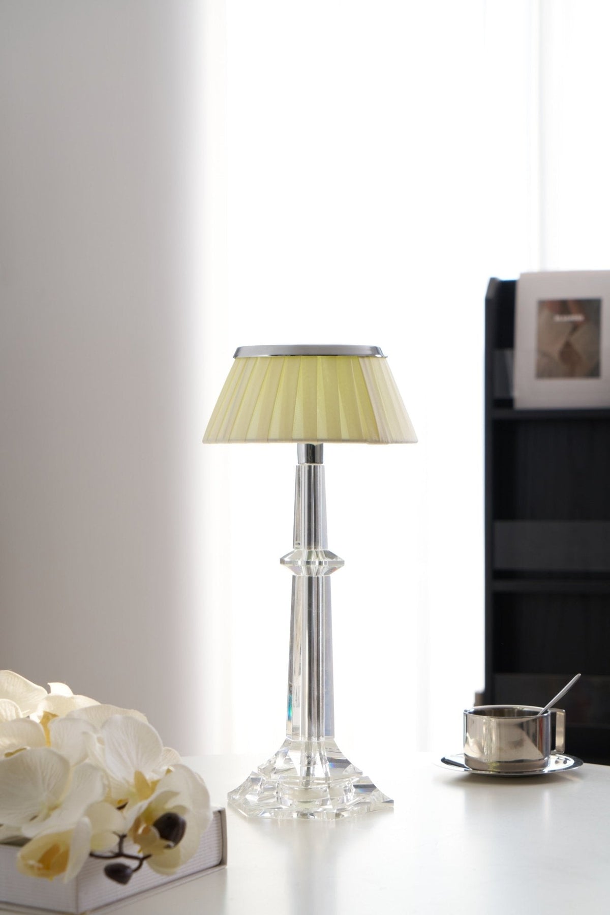 Haloza elegancka lampa stołowa z płótna