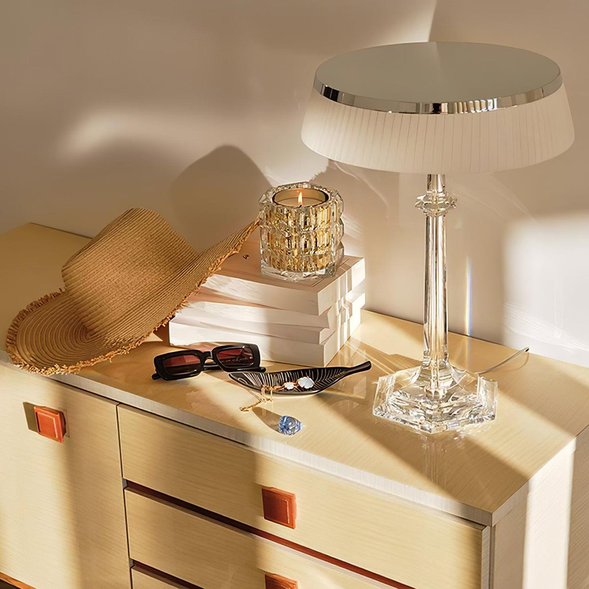 Haloza elegancka lampa stołowa z płótna