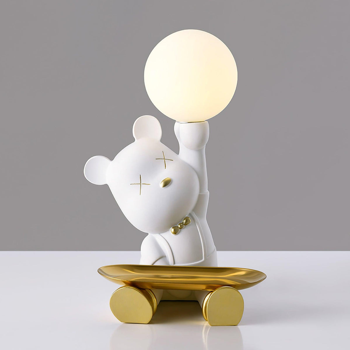 Wondel artystyczna lampa stołowa ze żywicy