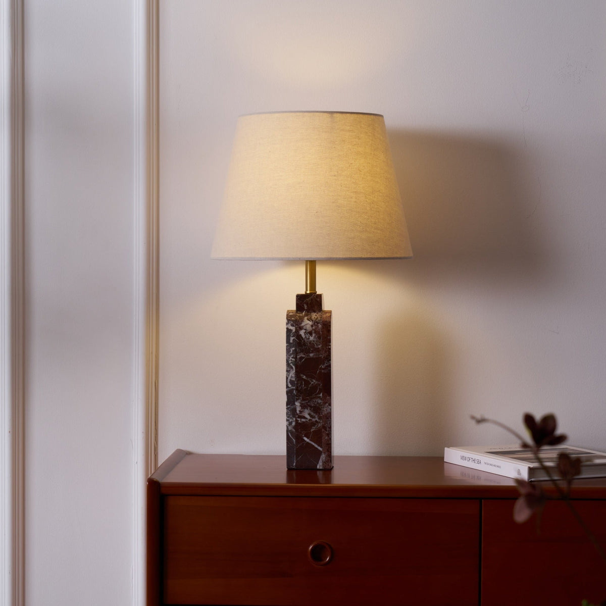 Jovix nowoczesna lampa stołowa z marmuru