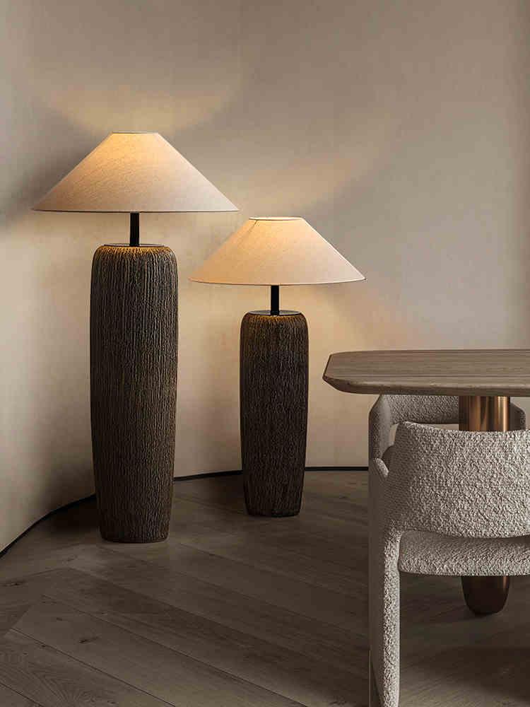 Hael zewnętrzna lampa stojąca ze starożytnego drewna