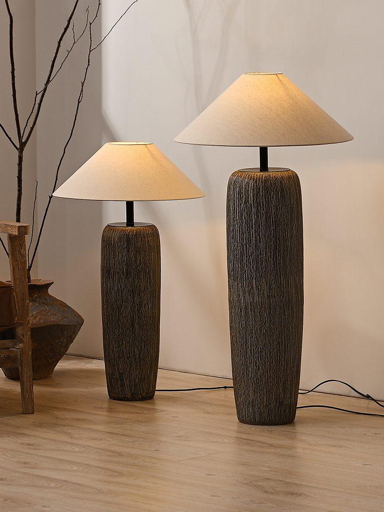 Hael zewnętrzna lampa stojąca ze starożytnego drewna