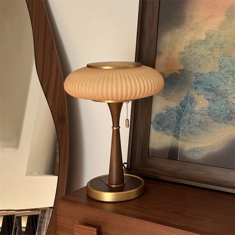 Rivaeria lampa stołowa