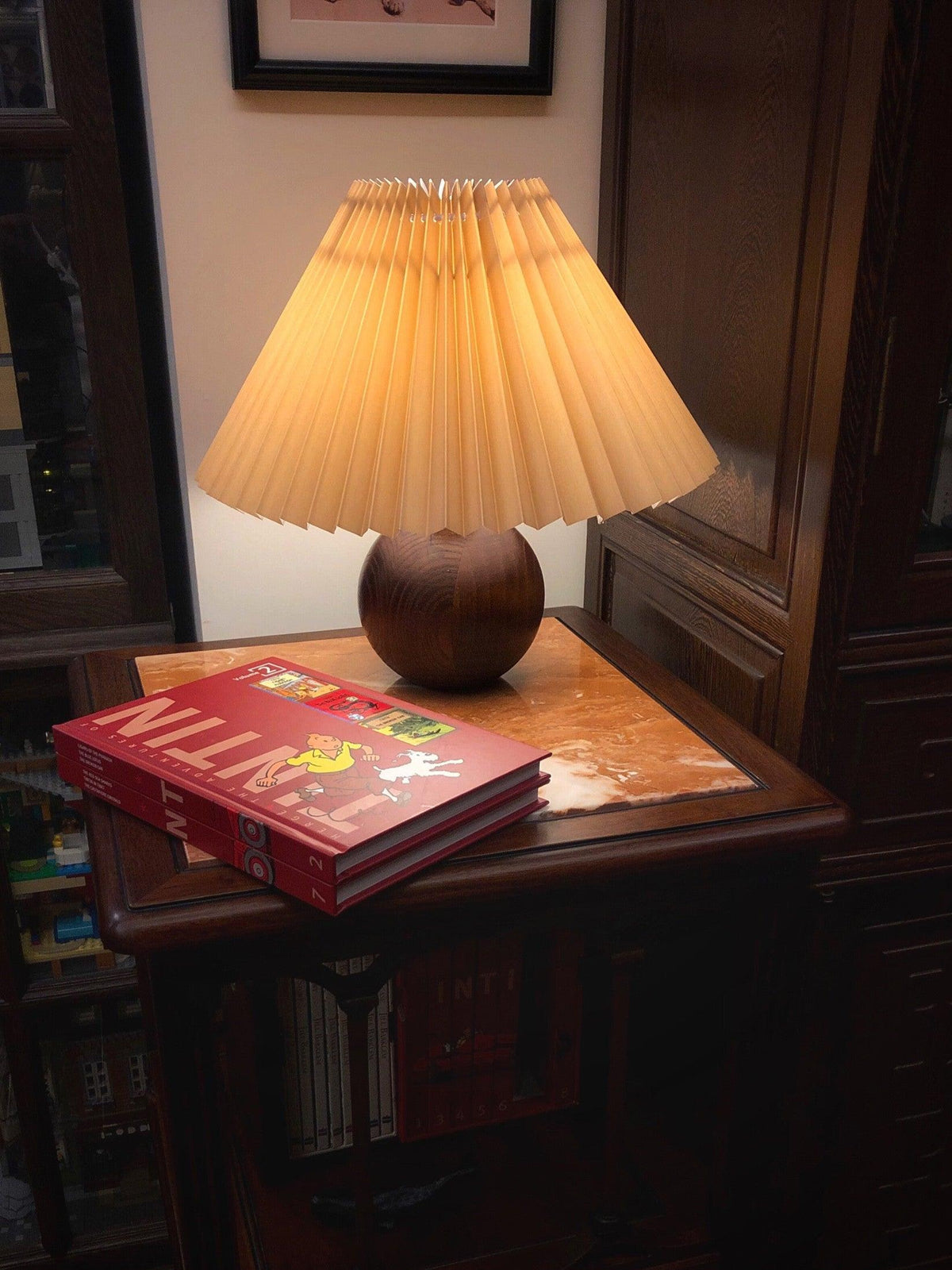 Zesilon drewniana lampa stołowa w kształcie kuli