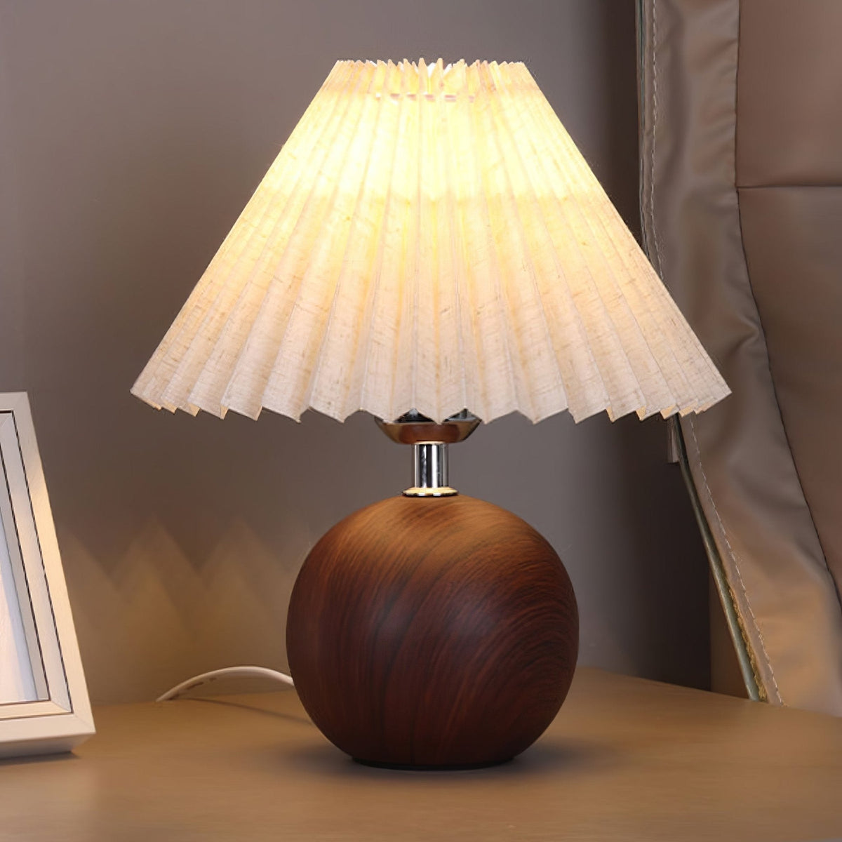 Zesilon drewniana lampa stołowa w kształcie kuli