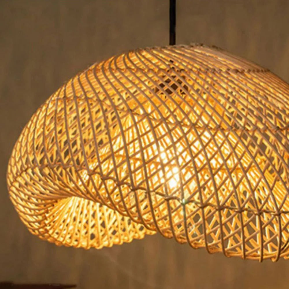 Juno rustykalna lampa wisząca z rattanu do salonu
