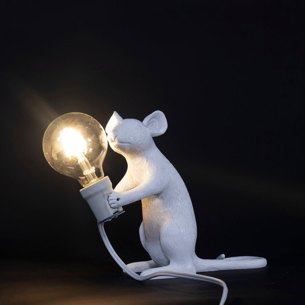 Kalinix lampa stołowa ze sztucznego kamienia o fantazyjnym kształcie
