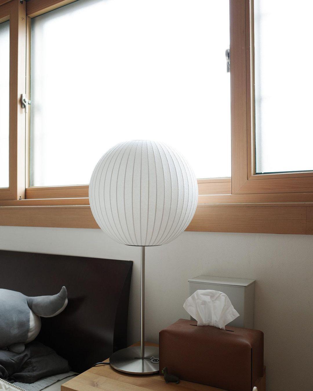 Lampa stołowa Solisive ze stali artystyczna