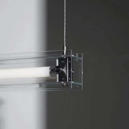 Arisha minimalistyczna lampa wisząca liniowa z metalu, biała