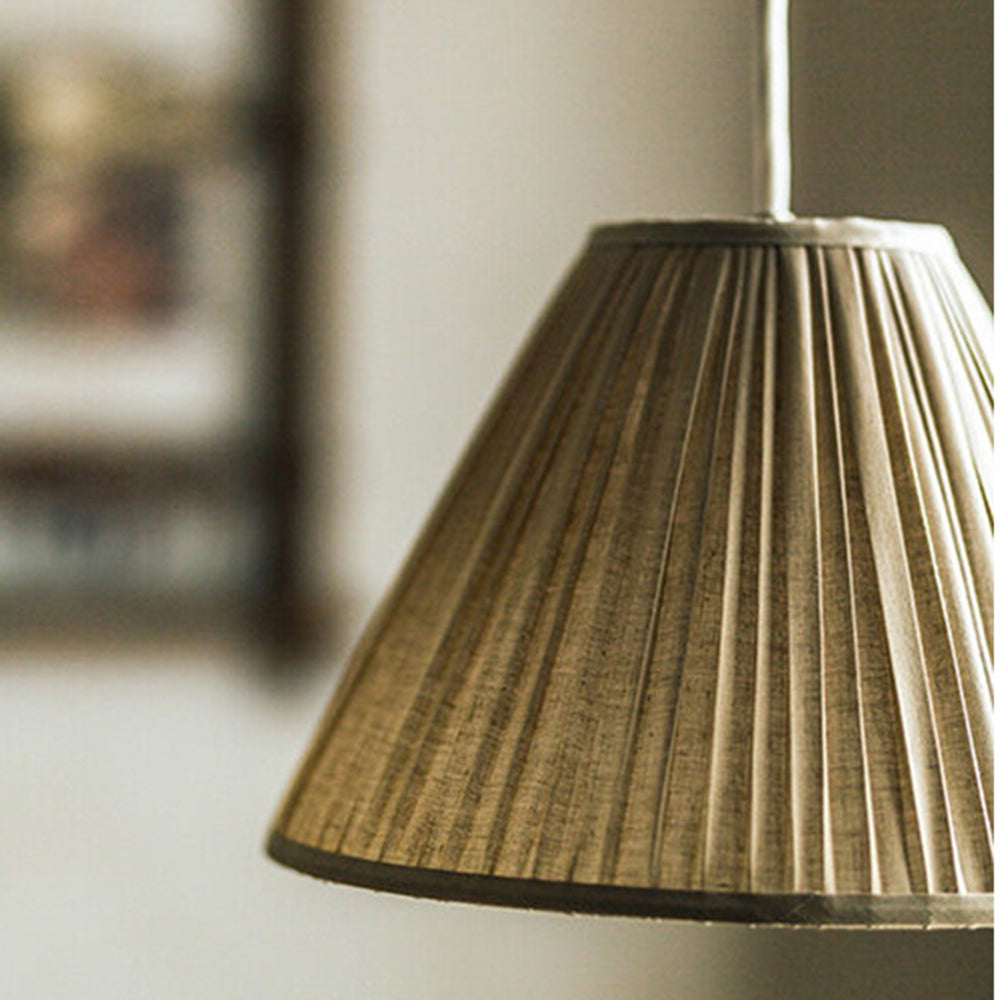 Ritta lampa wisząca ze złożonego płótna Wabi Sabi, metal/tekstylia, salon