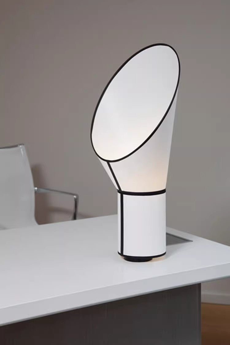 Celestrow Artful Outline lampa stołowa