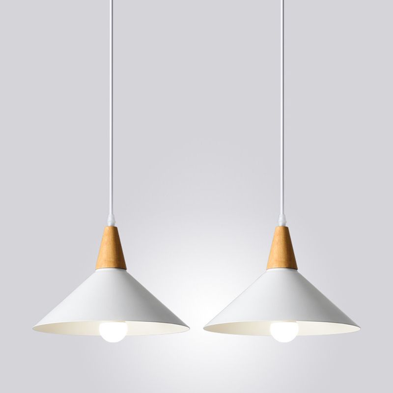Valentina minimalistyczna lampa wisząca z metalu w kształcie kaptura, drewno naturalne