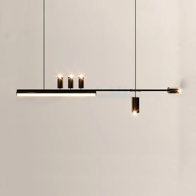 Arisha nowoczesna minimalistyczna lampa wisząca z korpusem 5 i abażurem w kolorze złotym/czarnym