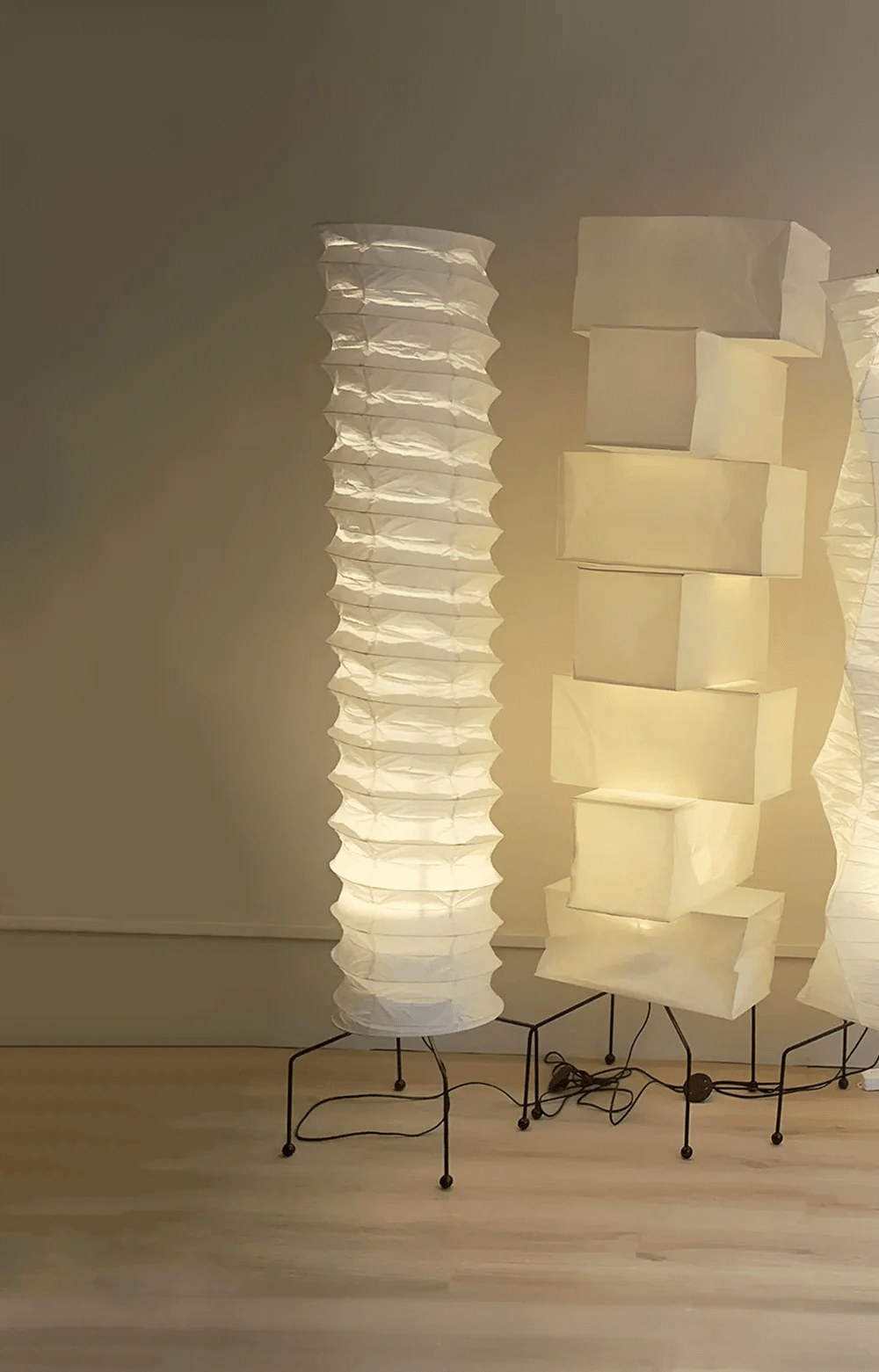 Soraine minimalistyczna lampa stojąca z papieru ryżowego