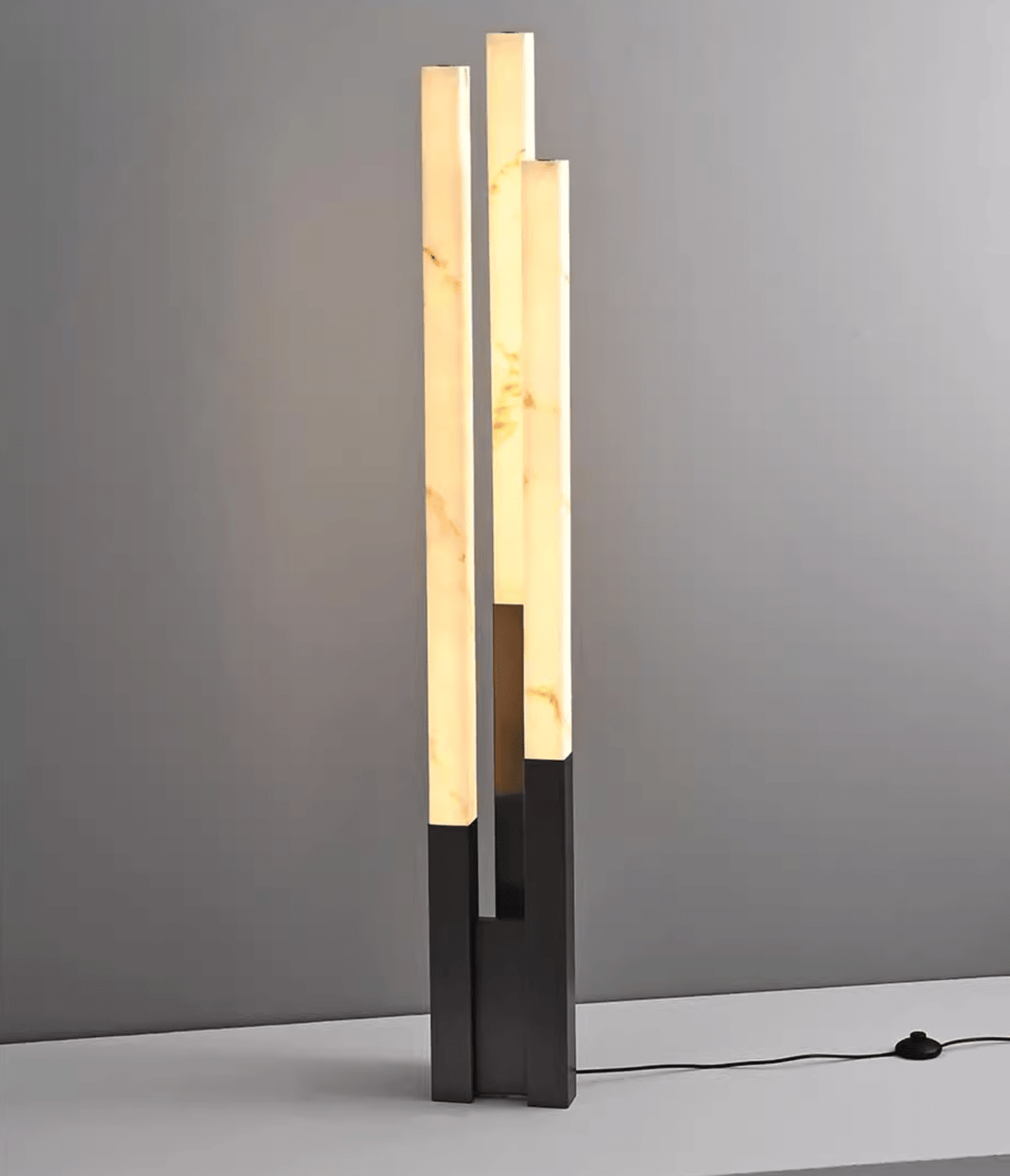 Callisto Alabaster lampa stojąca