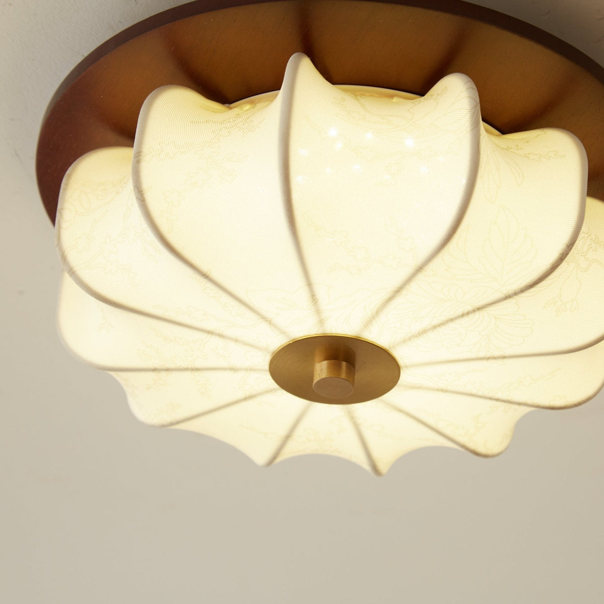 Lampa sufitowa Elowen z płótna