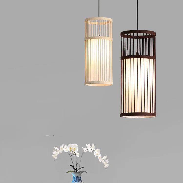 Ritta lampa wisząca z plecionki cylindrycznej w kolorze kawowym i drewnianym, metal/bambus