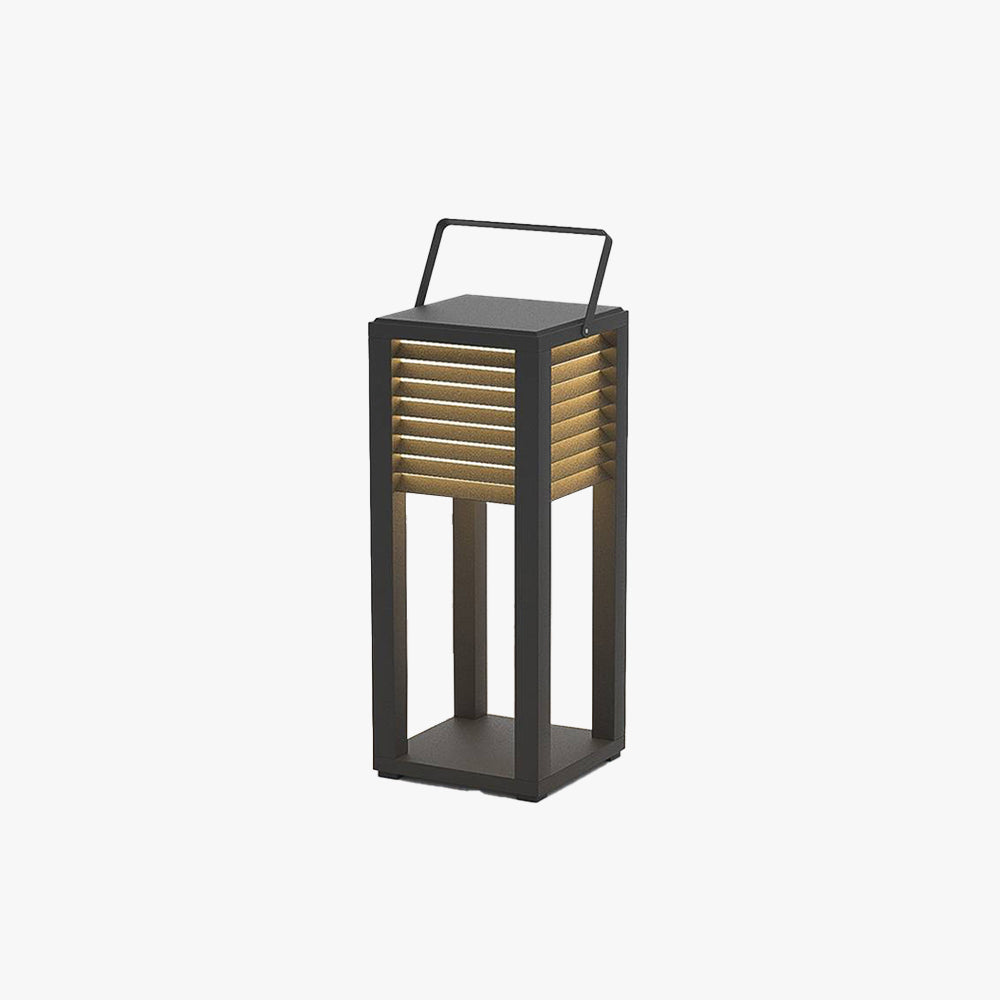 Ray Vintage Kuboidalna metalowa zewnętrzna lampa stojąca w kolorze czarnym