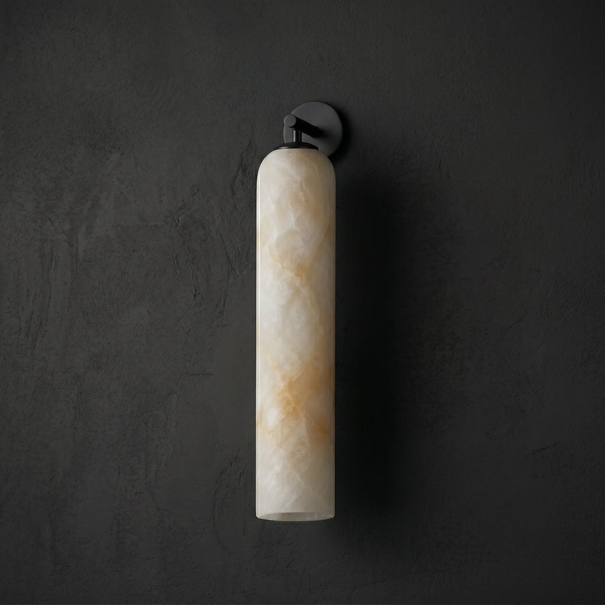 Kinkiet Alabaster w kształcie długiego cylindra