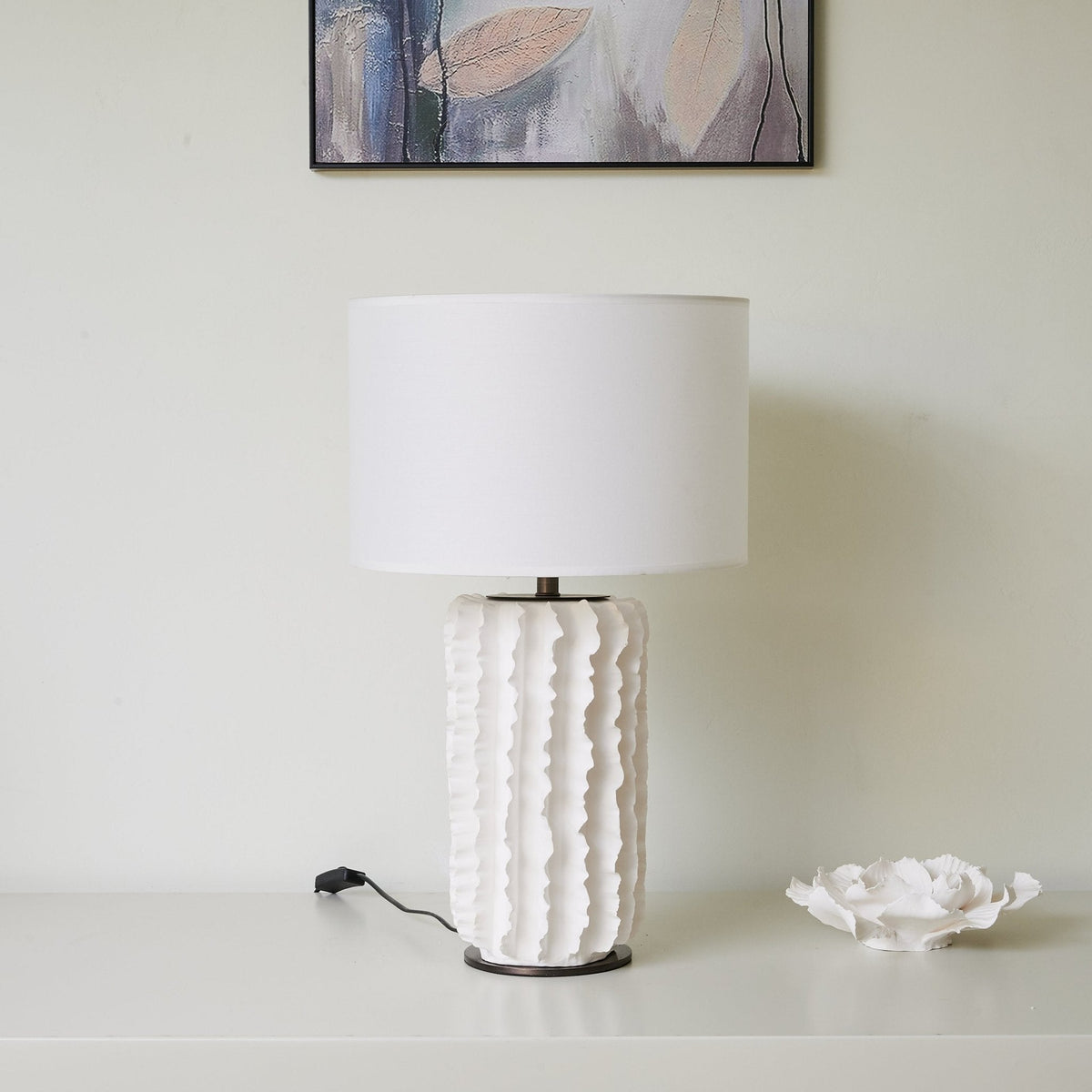 Evelyn minimalistyczna lampa stołowa z ceramiki