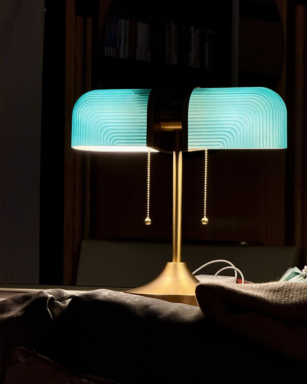 Gorven lampa stołowa przemysłowa ze szkła