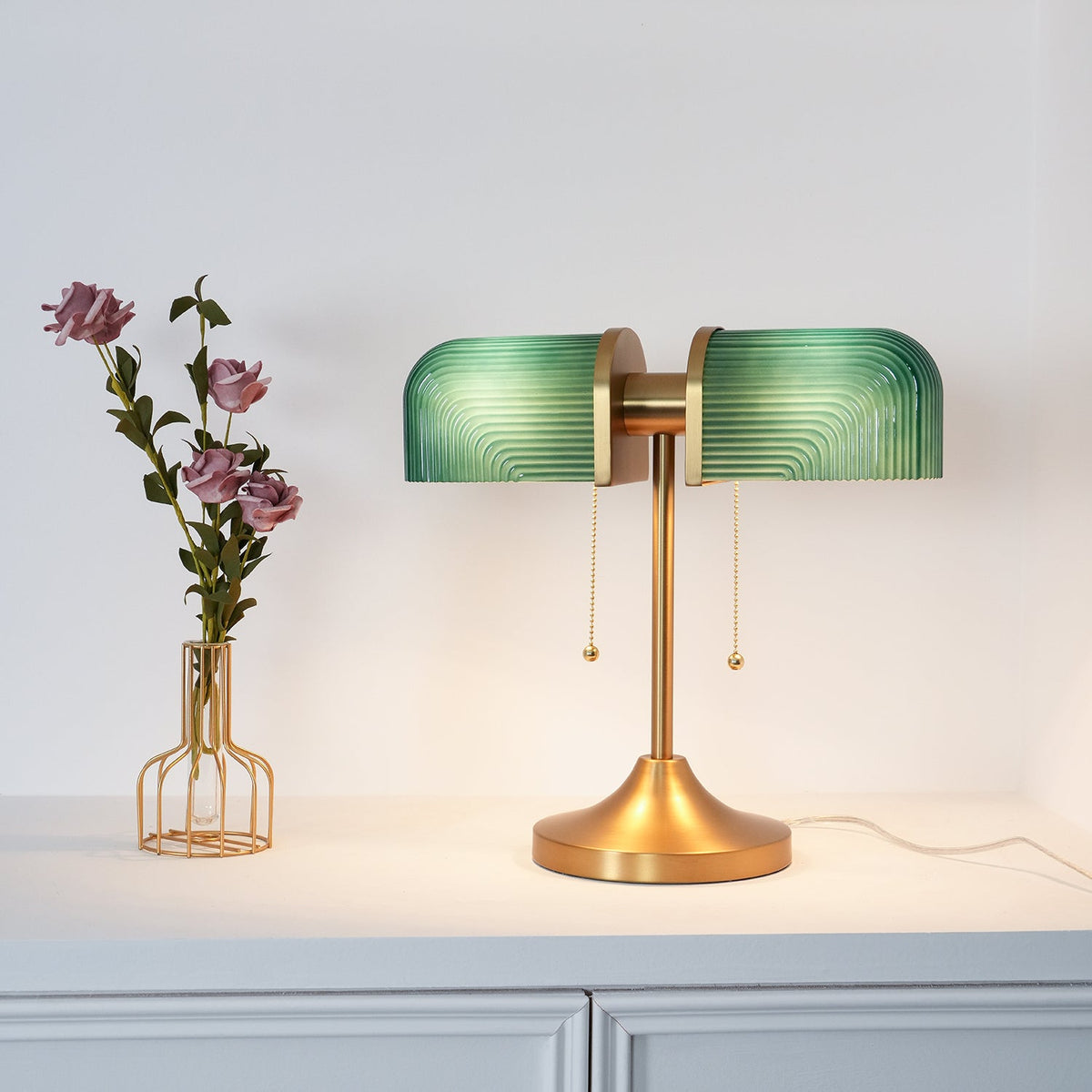 Gorven lampa stołowa przemysłowa ze szkła