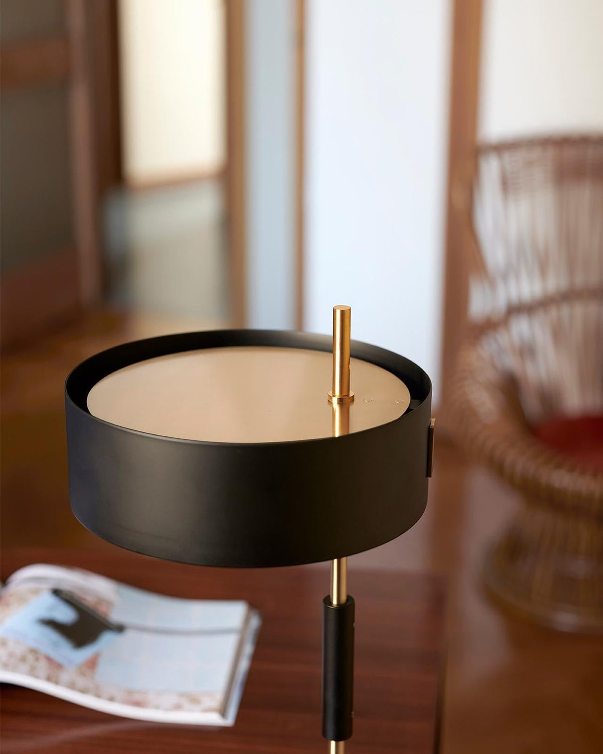 Zenith minimalistyczna lampa stołowa