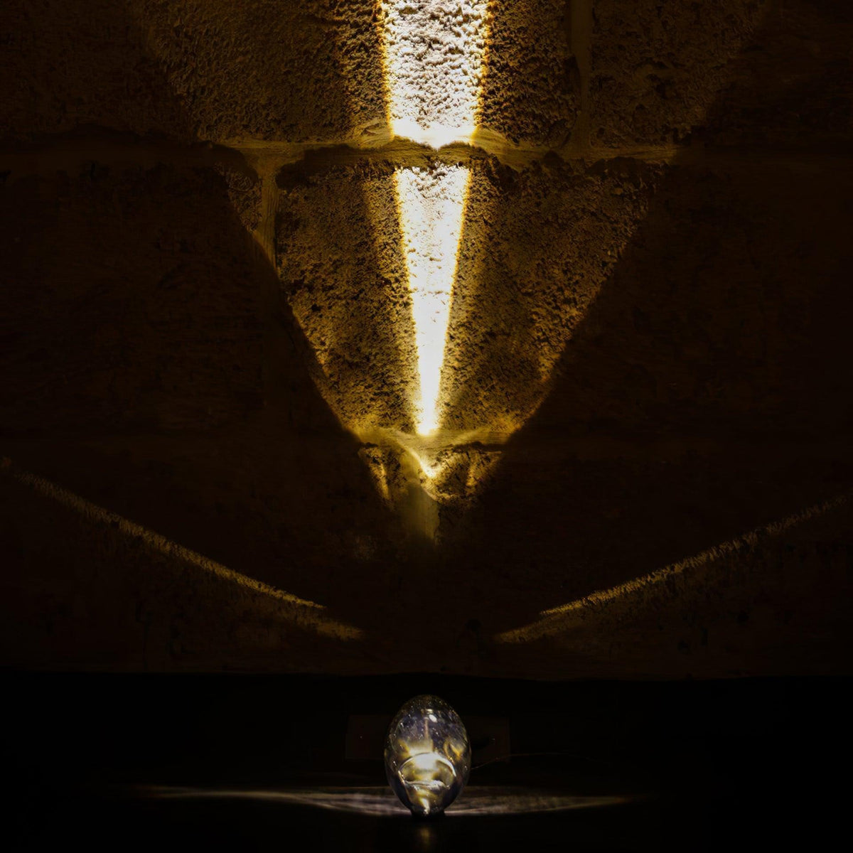 Solarece minimalistyczna lampa stołowa ze szkła