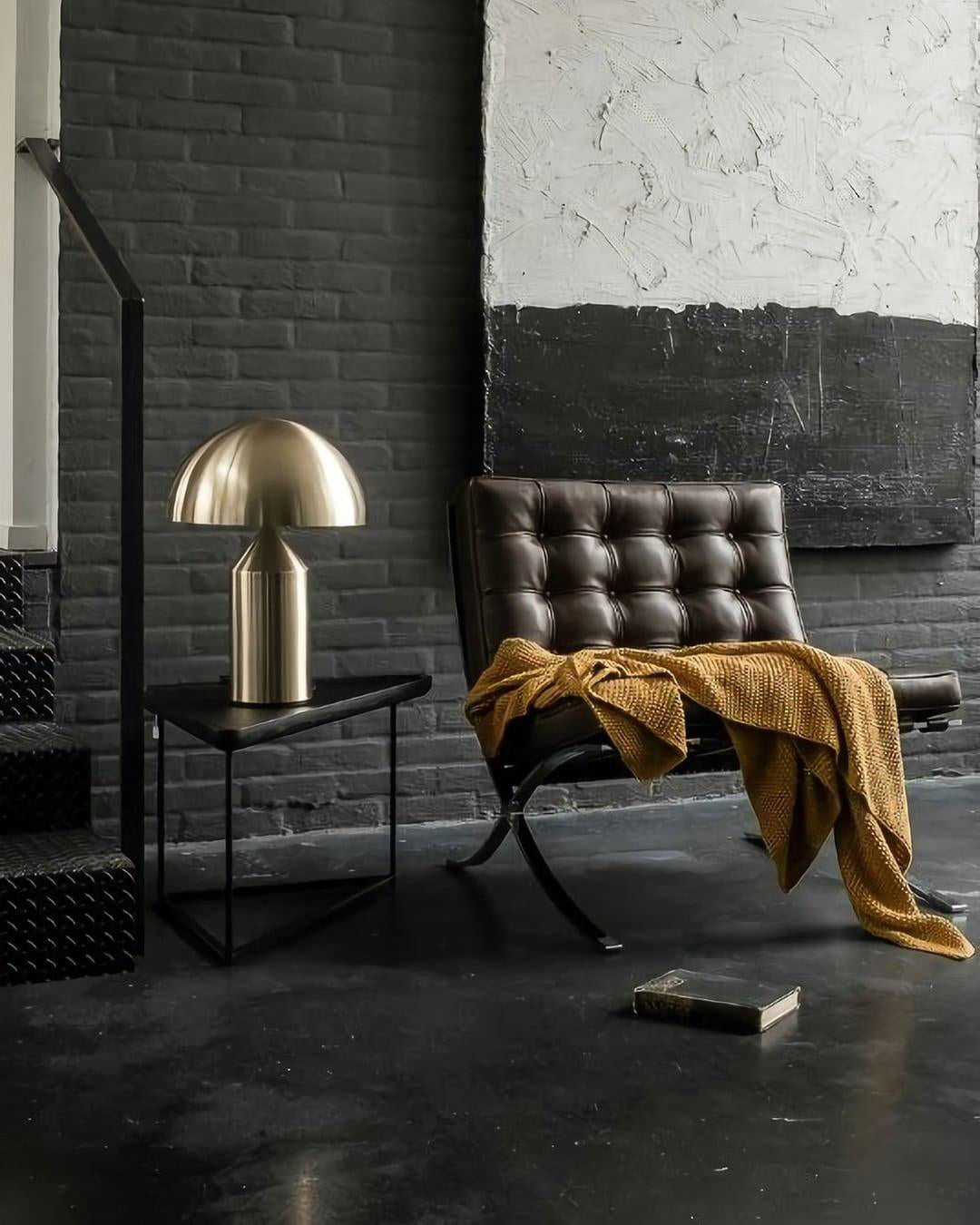 Selisina minimalistyczna lampa stołowa o stylu przemysłowym