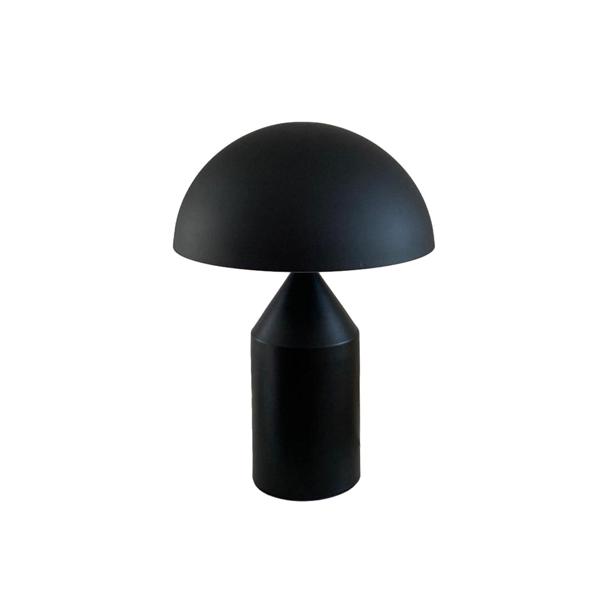 Selisina minimalistyczna lampa stołowa o stylu przemysłowym