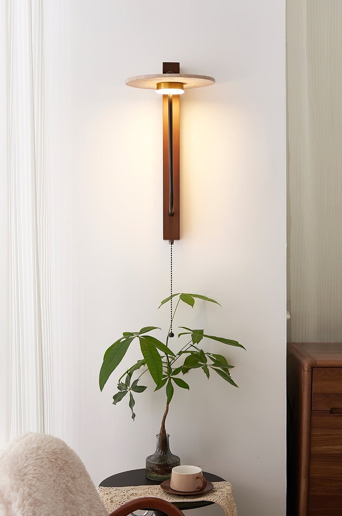 Viphayra ramię dźwigniowe kinkiet ze żłobionego kamienia travertyn