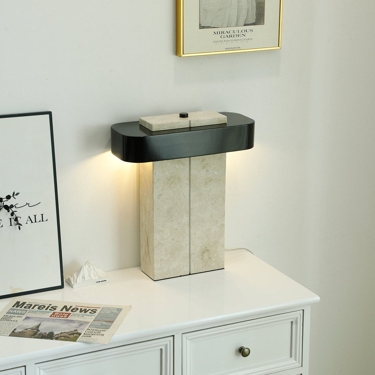 Abram nowoczesna lampa stołowa z marmuru