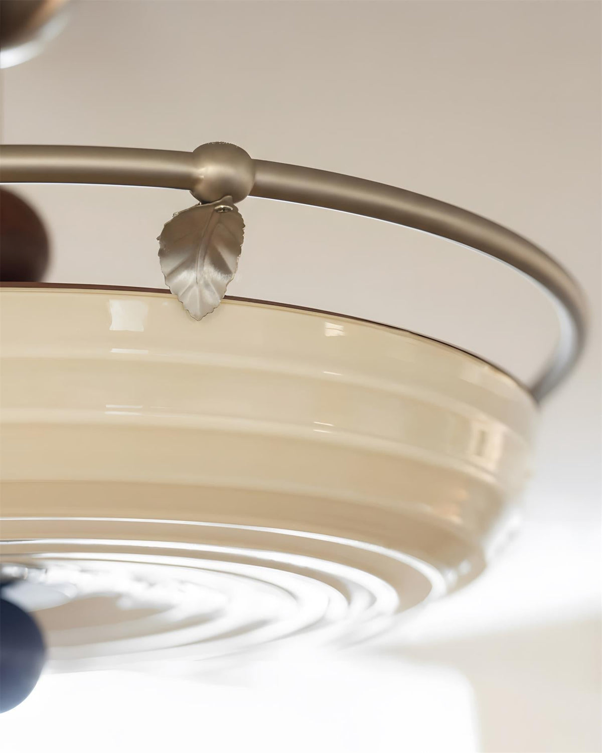 Elaivel lampa sufitowa