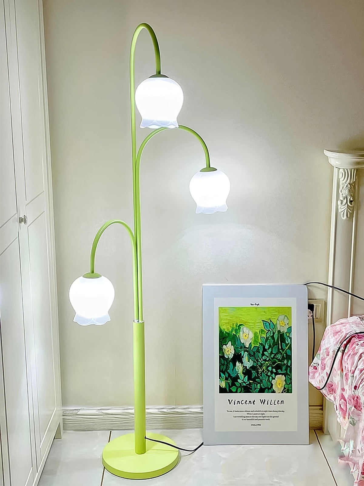 Lilic Orchid zewnętrzna lampa stojąca
