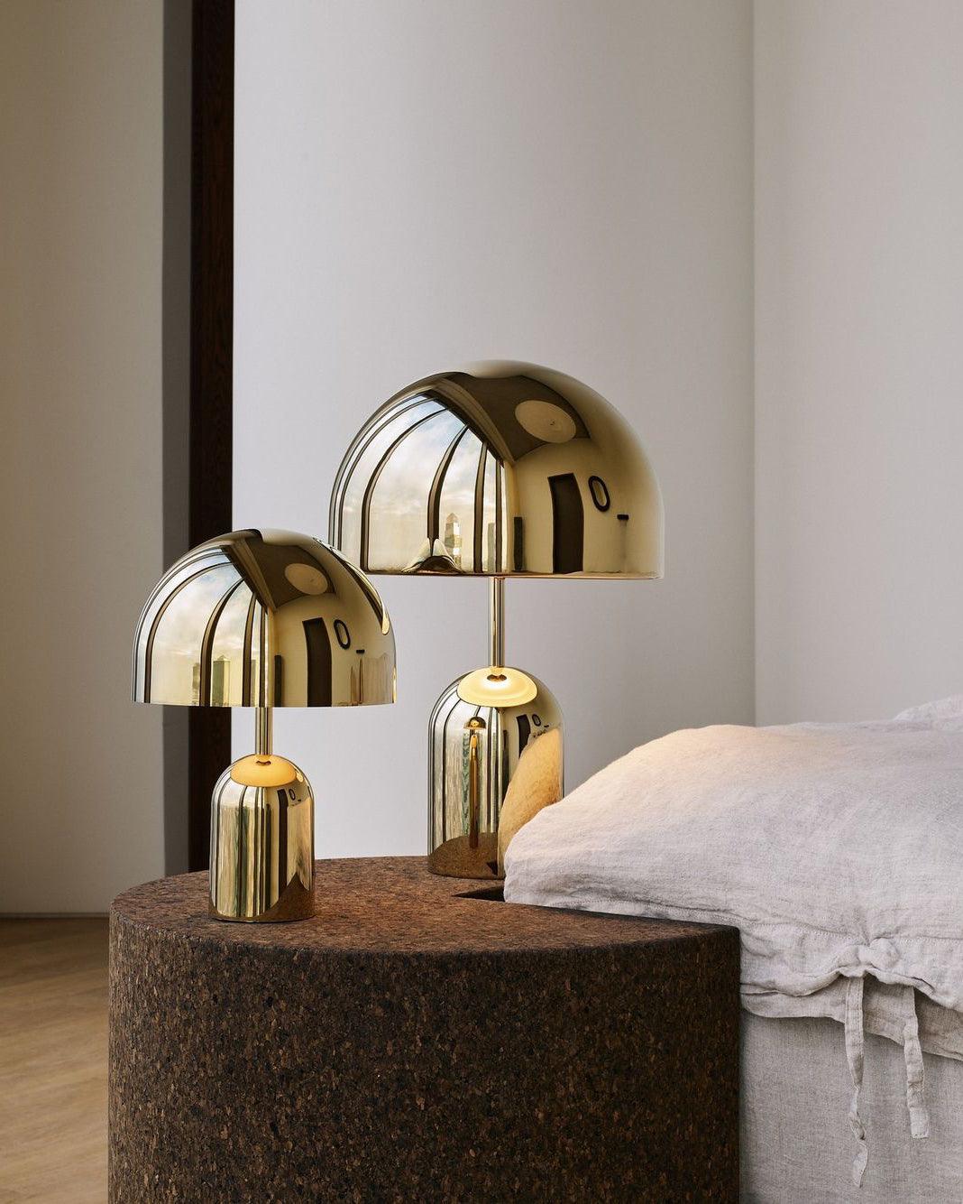 Ames luksusowa lampa stołowa Bell