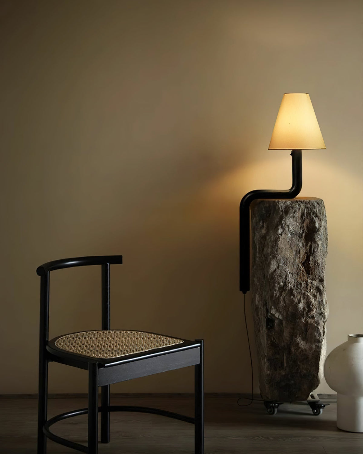 Syleielle lampy stołowe drewniane