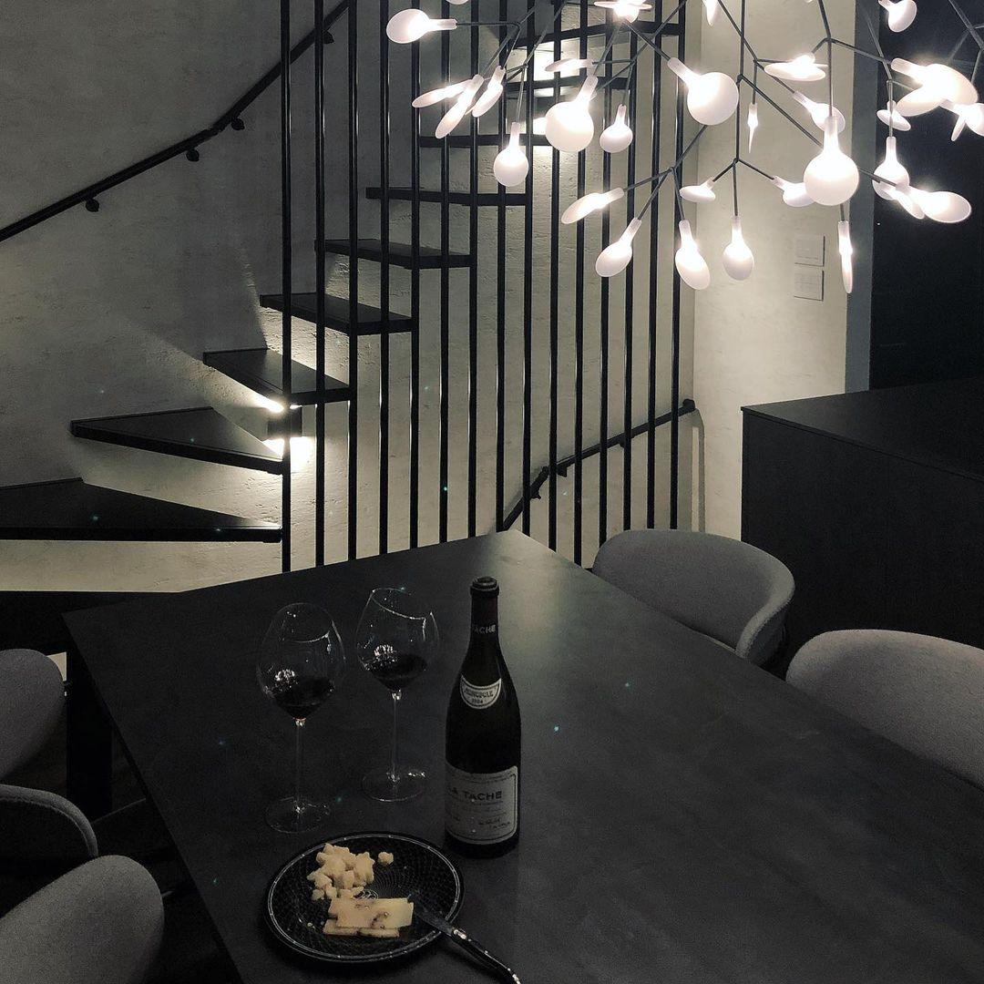 Czarny żyrandol Firefly LED