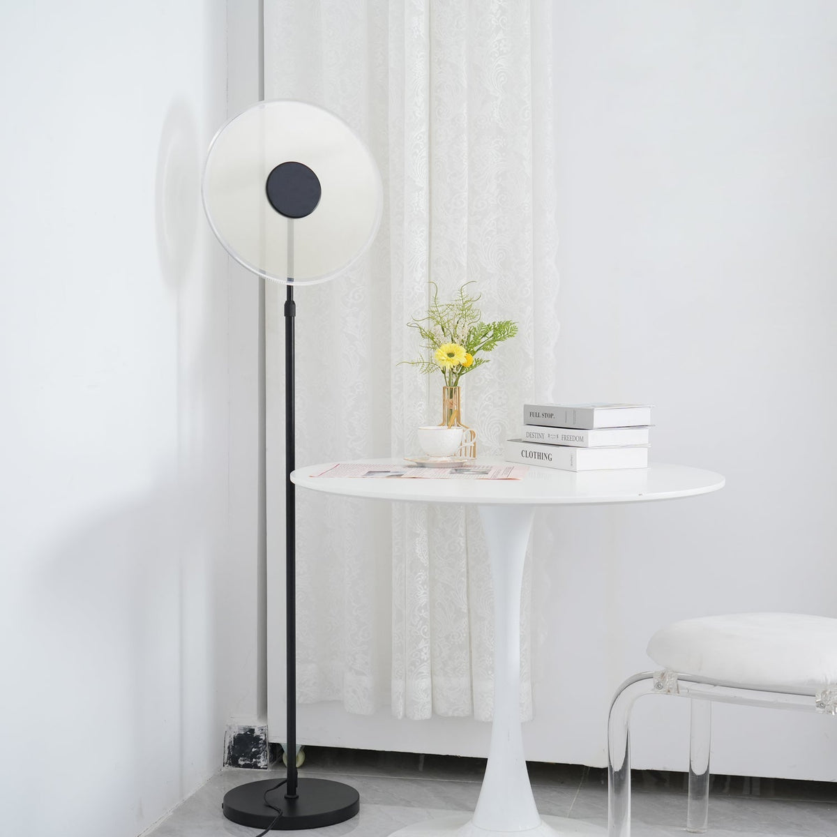 Abir minimalistyczna lampa stojąca